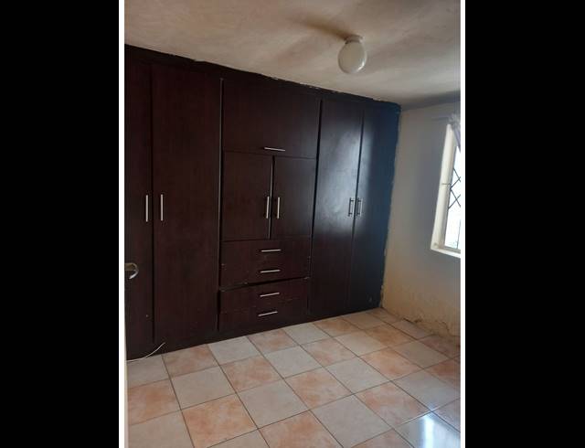 2 BEDROOM HOUSE RENTED IN UMLAZI Z